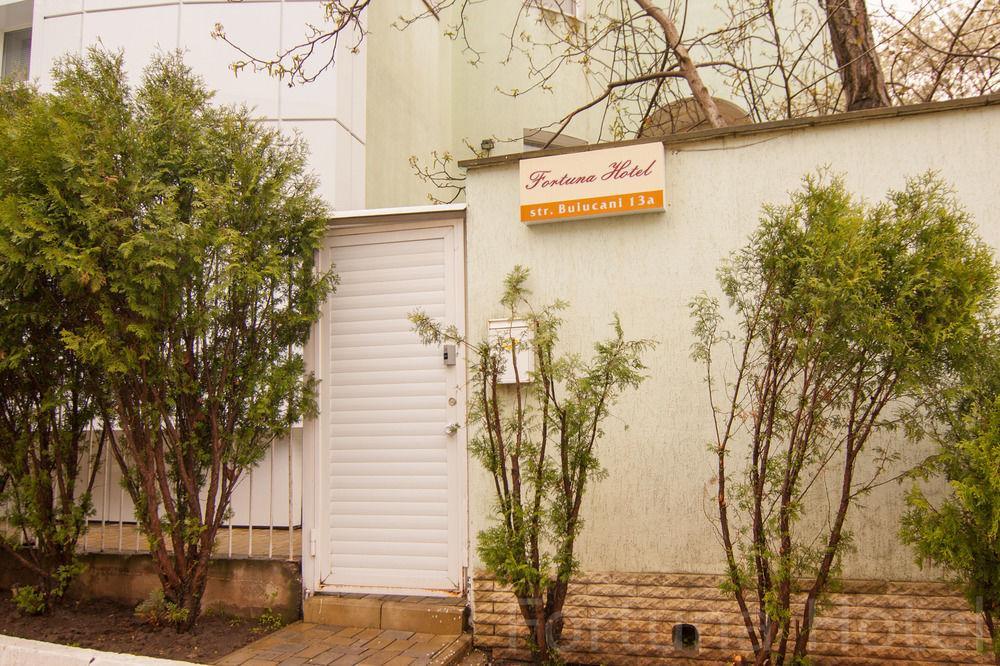 Fortuna Hotel Chişinău Exterior foto